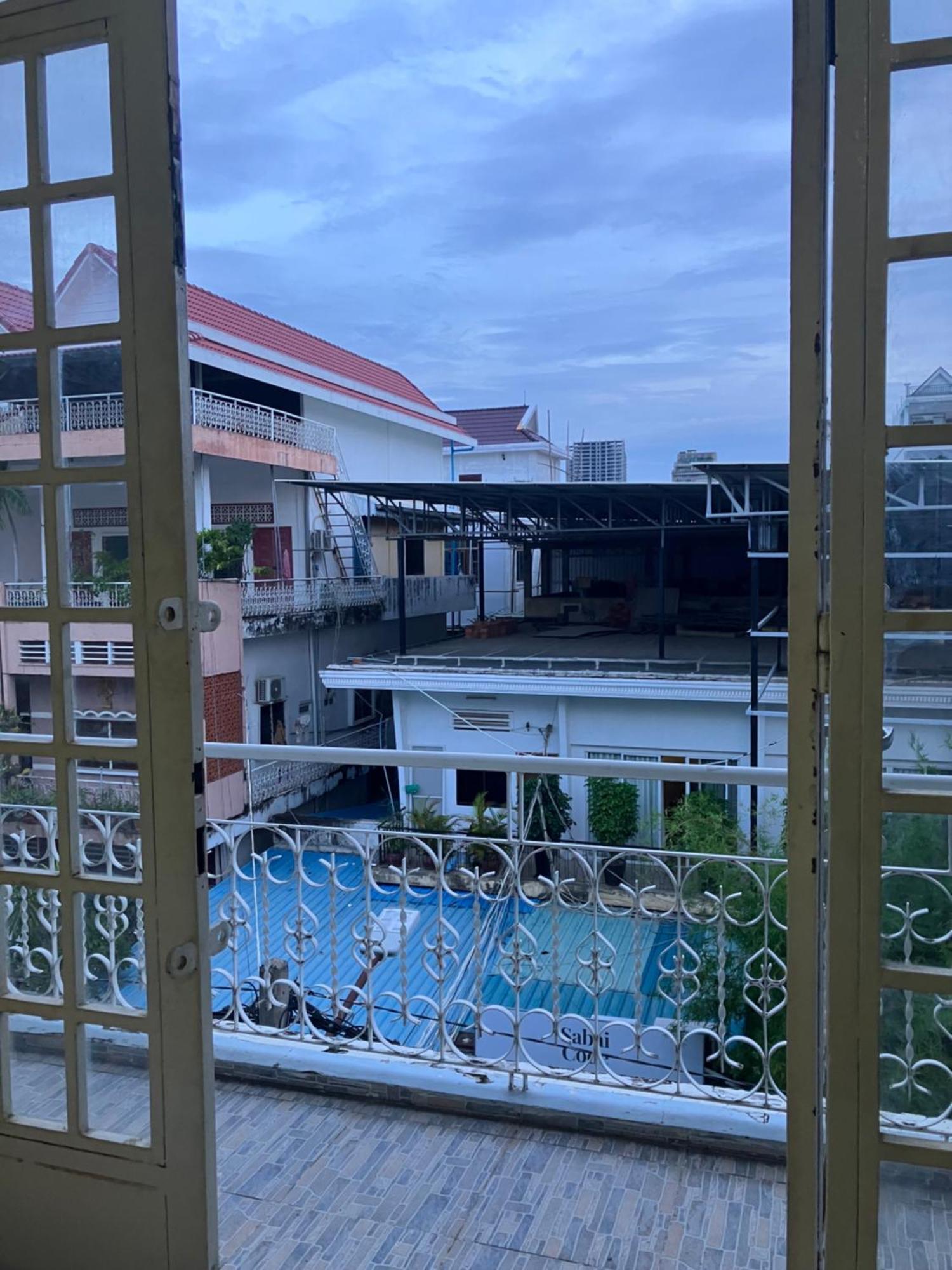 Cannarata Phnom Penh Esterno foto
